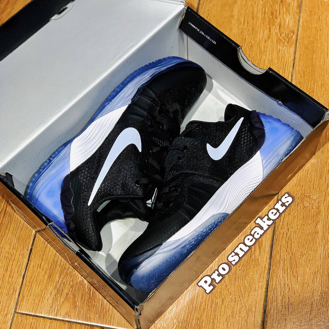 NIKE ZOOM KOBE VENOMENOM 5 BLACK WHITE