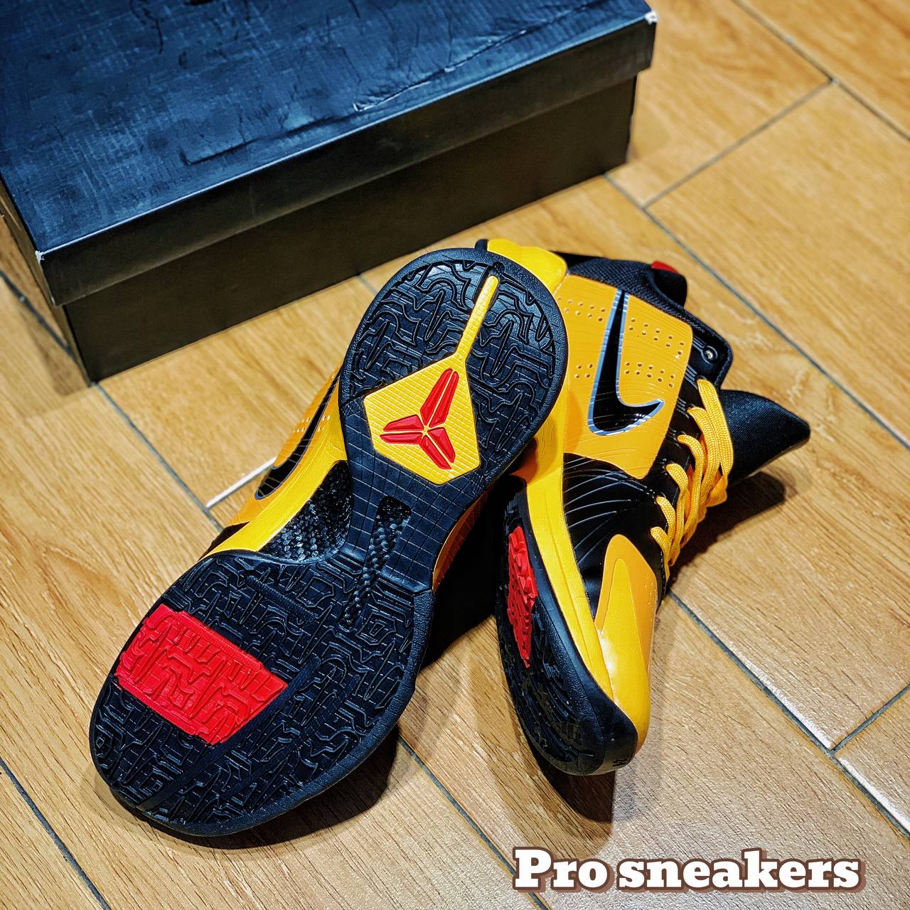 Kobe 5 Protro "Bruce Lee"