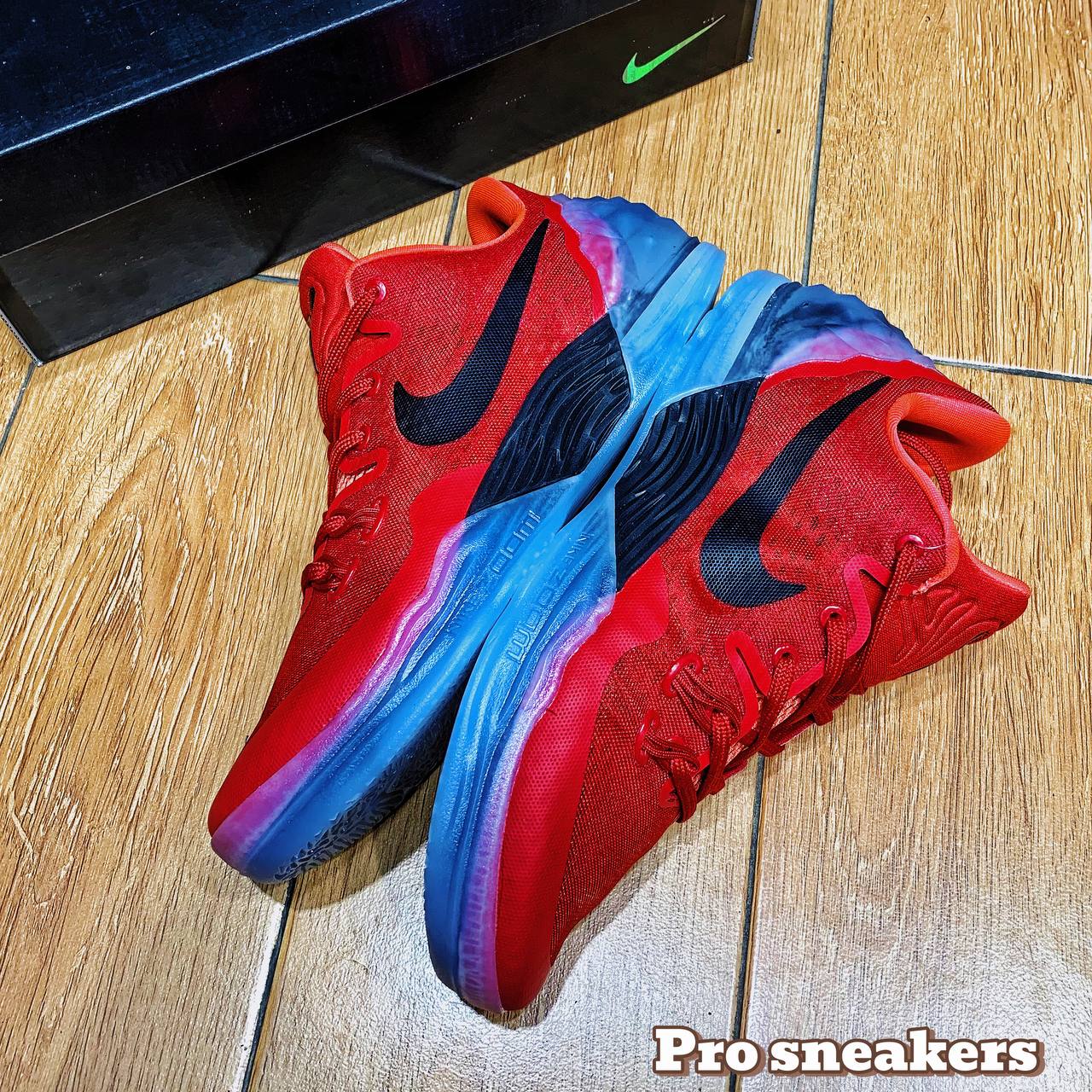 NIKE ZOOM KOBE VENOMENOM 5 RED